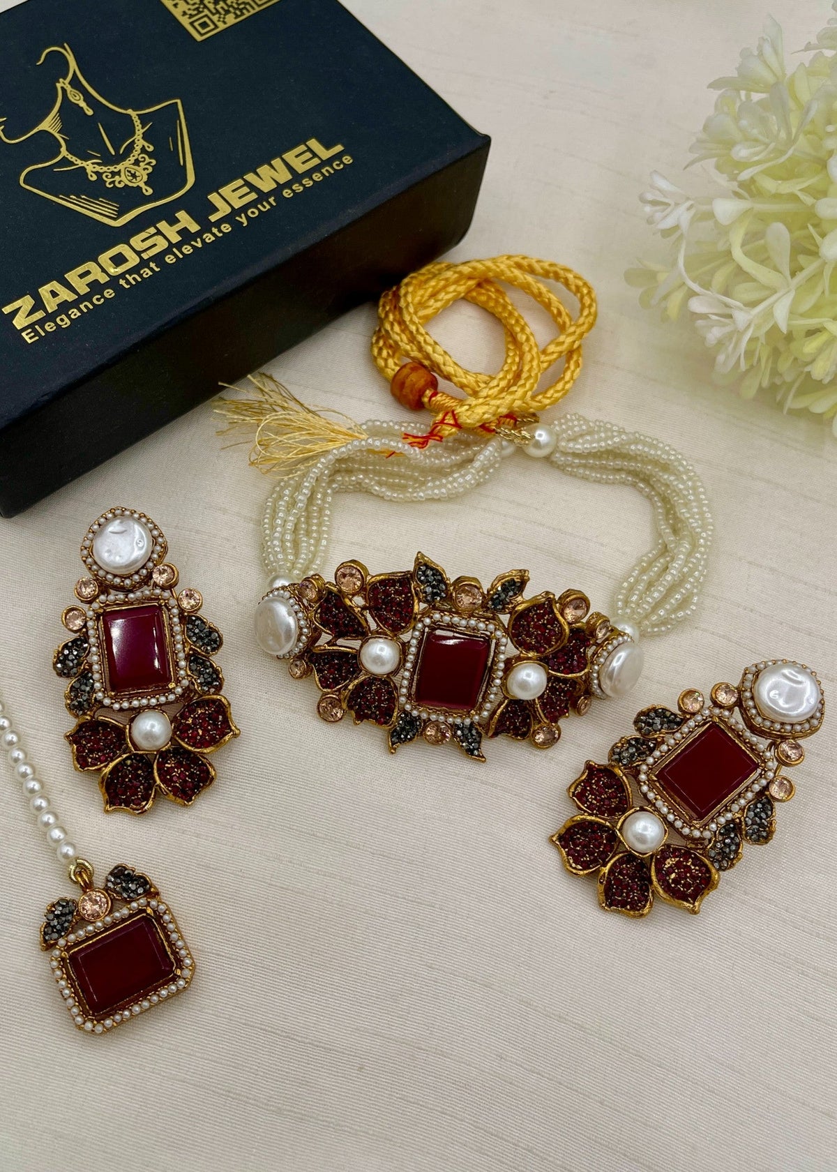 Shop the Tabassum Choker Set from Zarosh Jewel