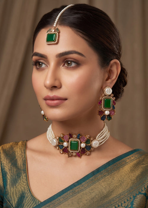 Shop the Tabassum Choker Set from Zarosh Jewel