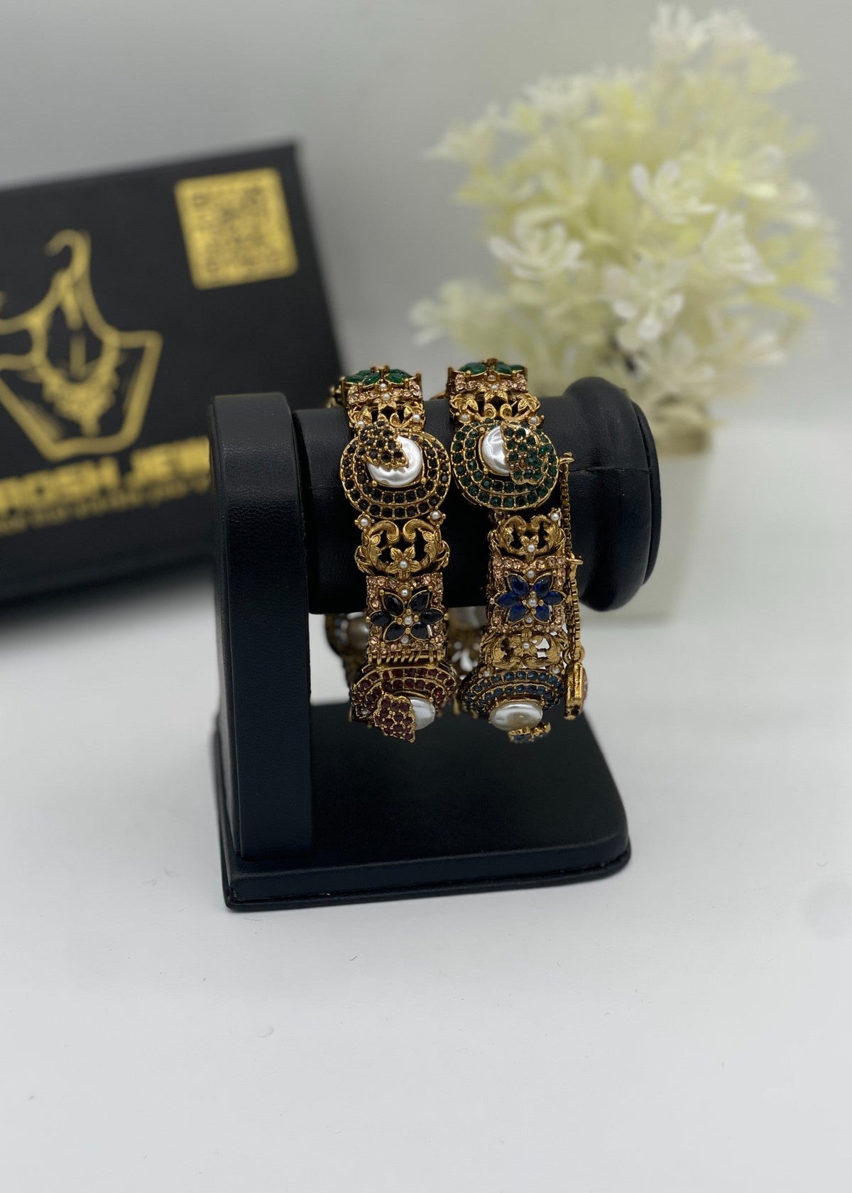 Shop the Tabassum Openable Bangles from Zarosh Jewel