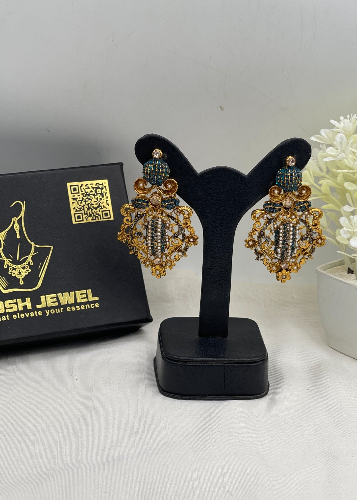 Shop the Tahira Traditional Earring from Zarosh Jewel