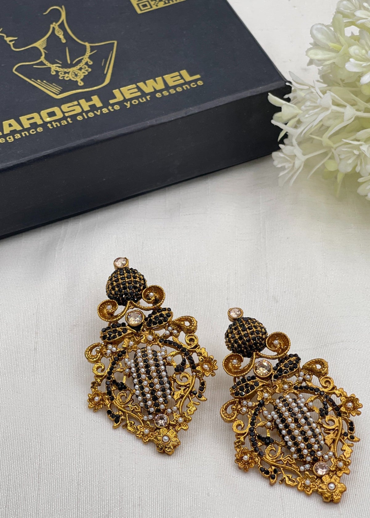 Shop the Tahira Traditional Earring from Zarosh Jewel