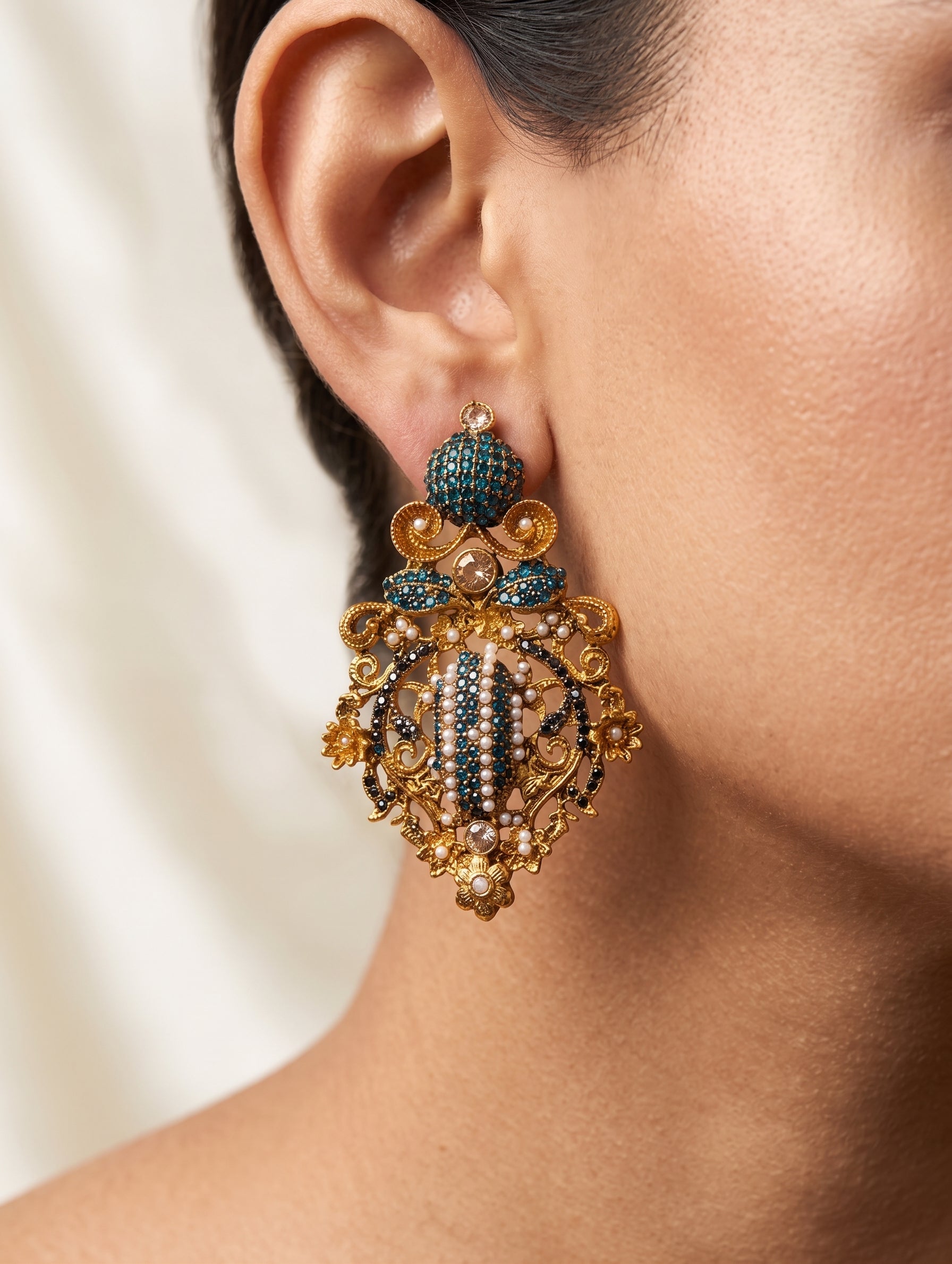 Tahira Traditional Earring