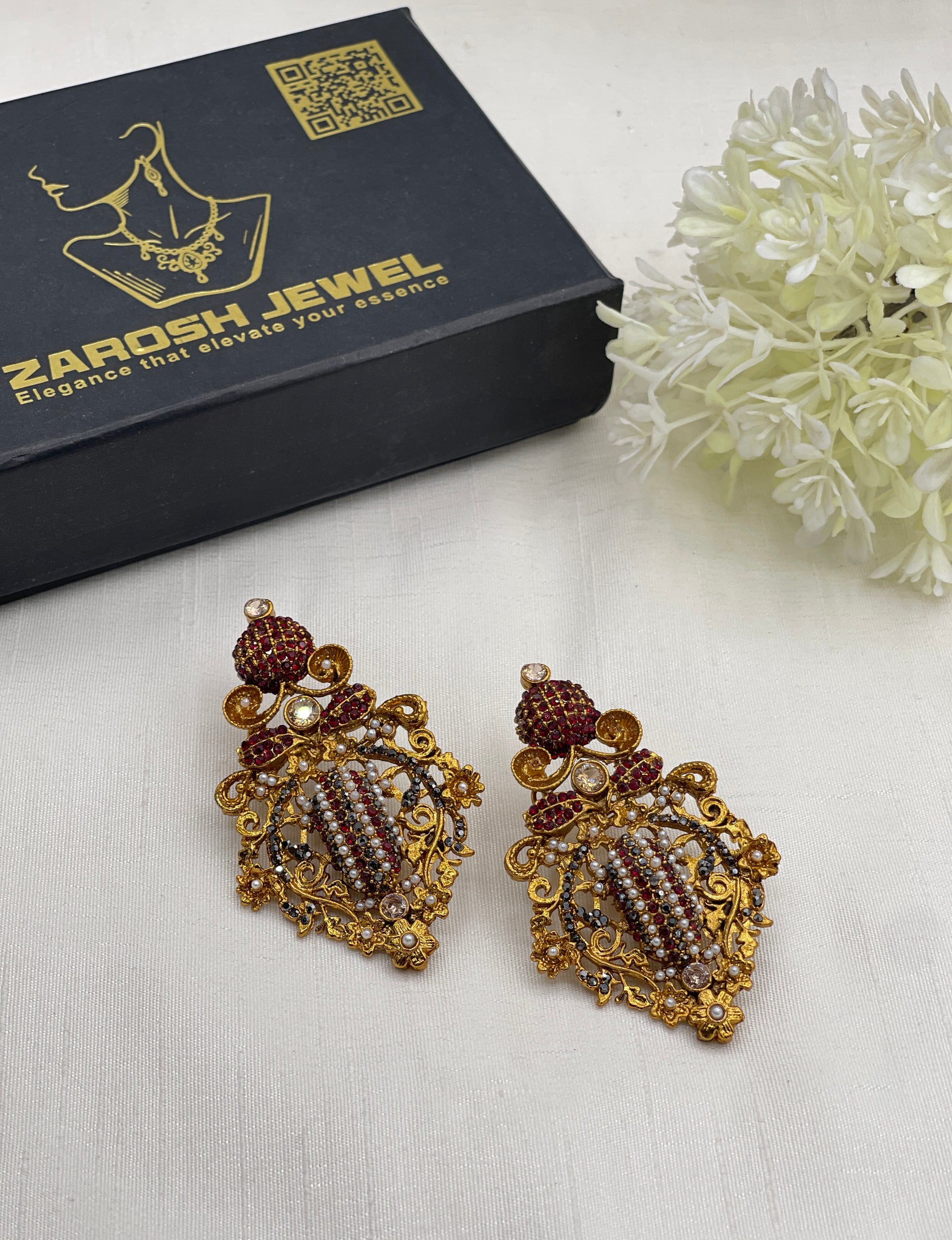 Tahira Traditional Earring