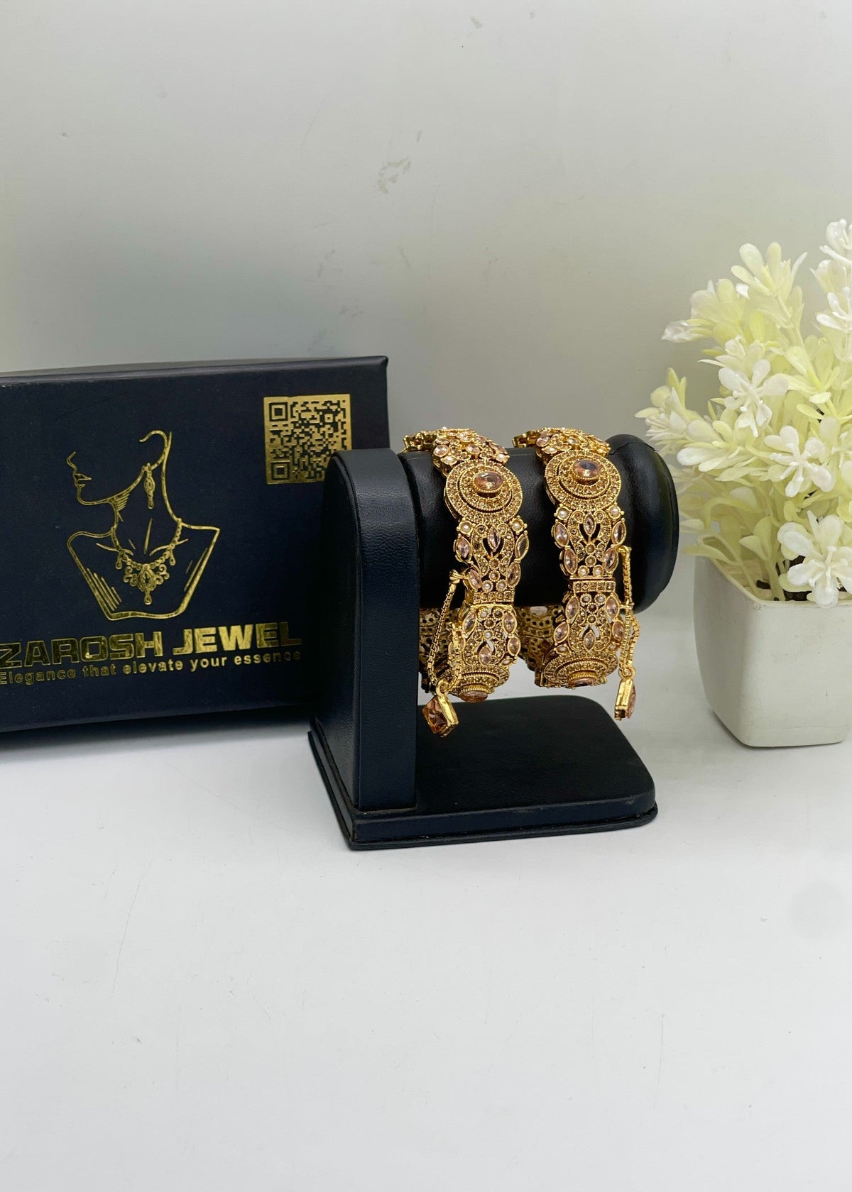 Shop the Tara Openable Bangle Set from Zarosh Jewel
