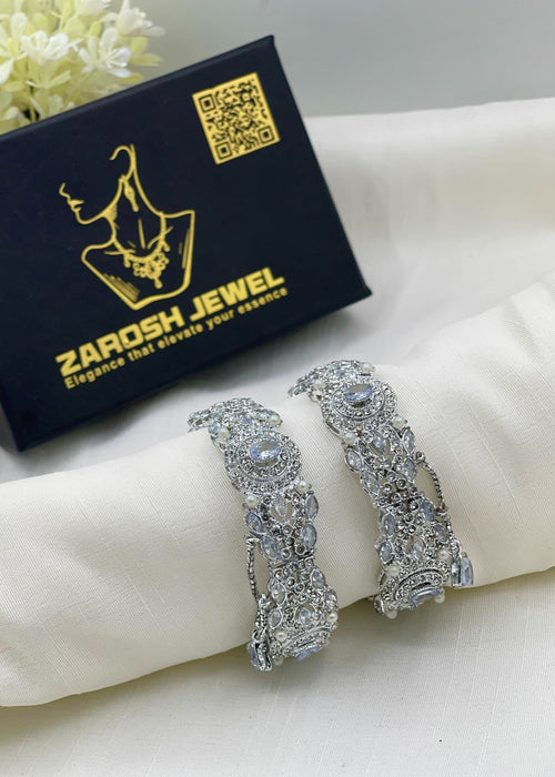 Shop the Tara Openable Bangle Set from Zarosh Jewel