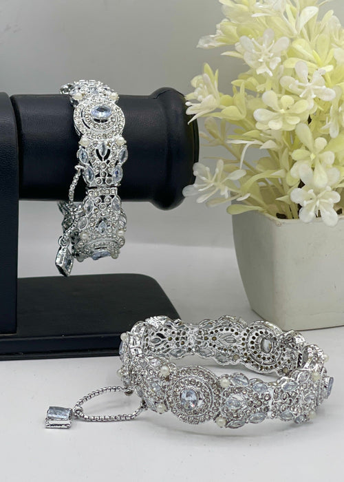 Shop the Tara Openable Bangle Set from Zarosh Jewel