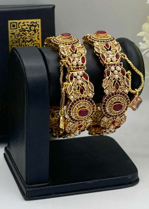 Shop the Tara Openable Bangle Set from Zarosh Jewel
