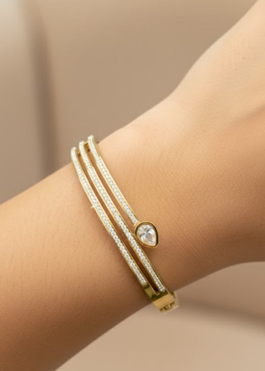 Teardrop Dual-Line Crystal Gold Bracelet by Zarosh Jewel