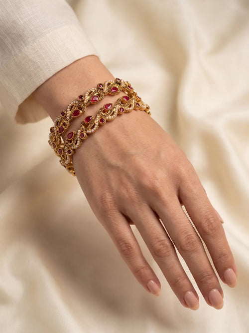 Thana Bangle