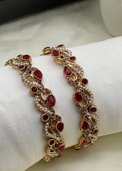Shop the Thana Bangle from Zarosh Jewel