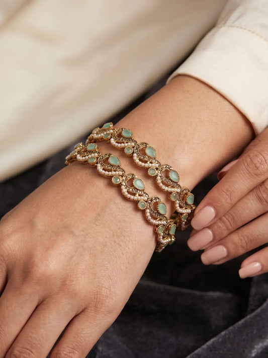 Thana Bangle