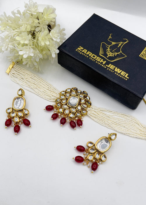Shop the The Celestia Leaf Choker Set from Zarosh Jewel