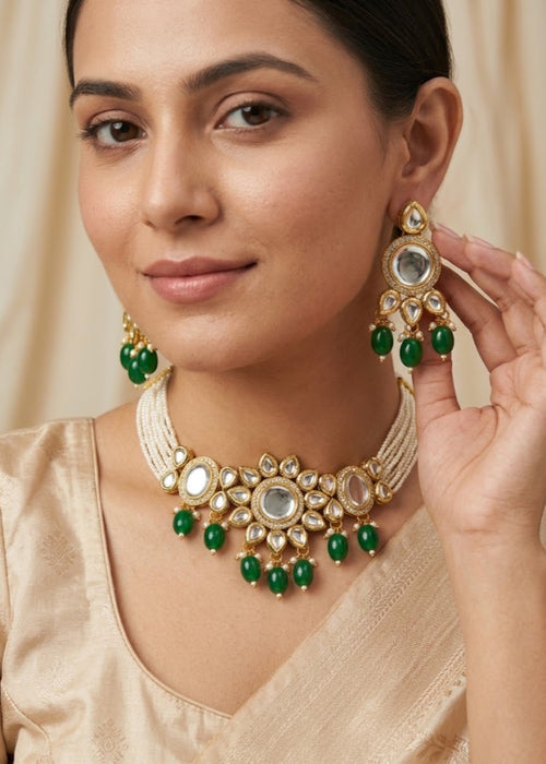 Shop the The Circular Kundan Choker Set from Zarosh Jewel