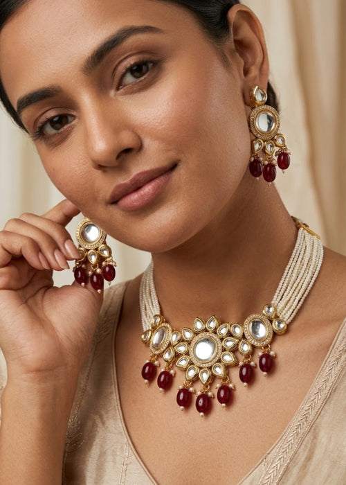 Shop the The Circular Kundan Choker Set from Zarosh Jewel