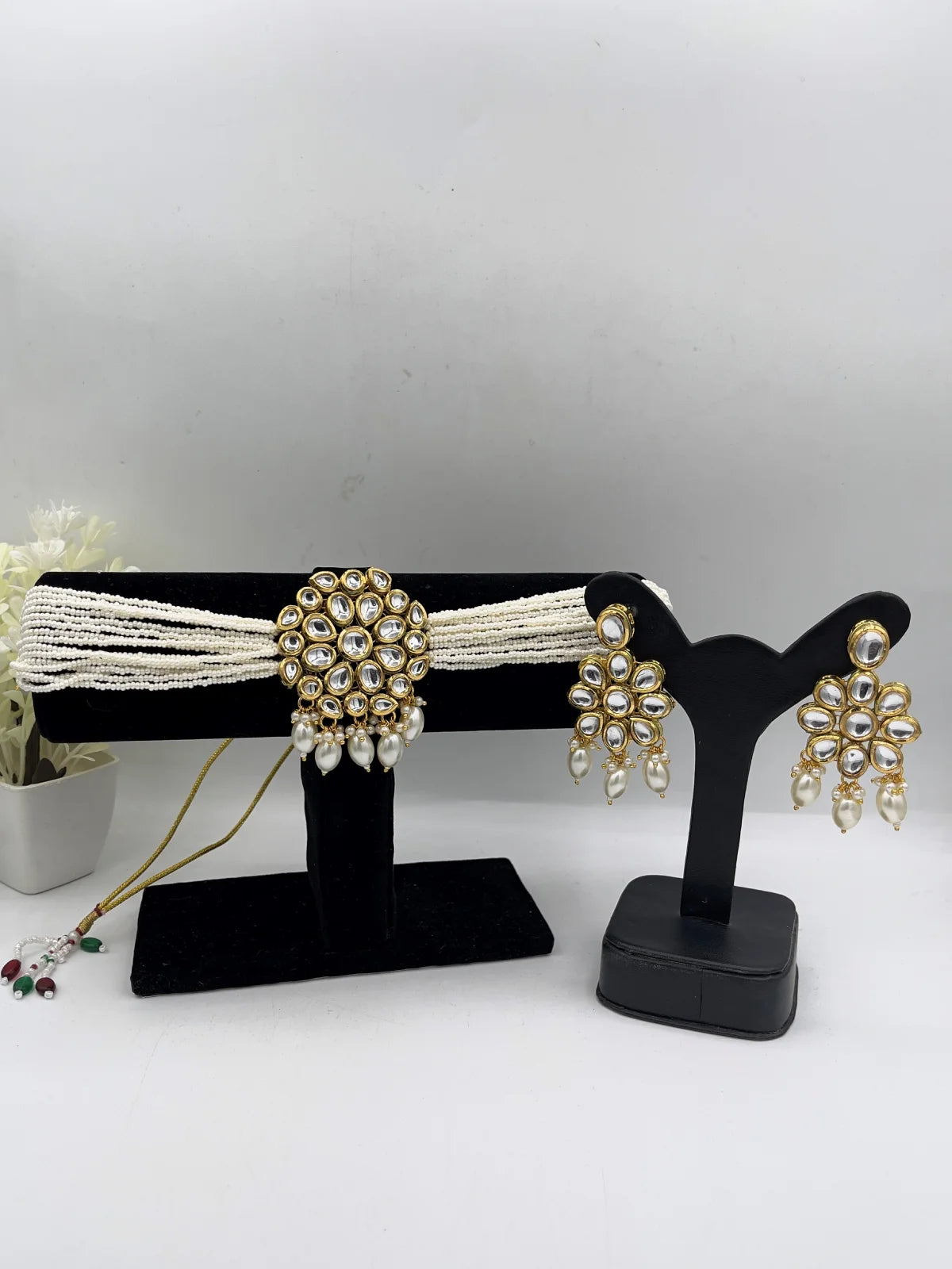 The Elara Kundan Choker Set