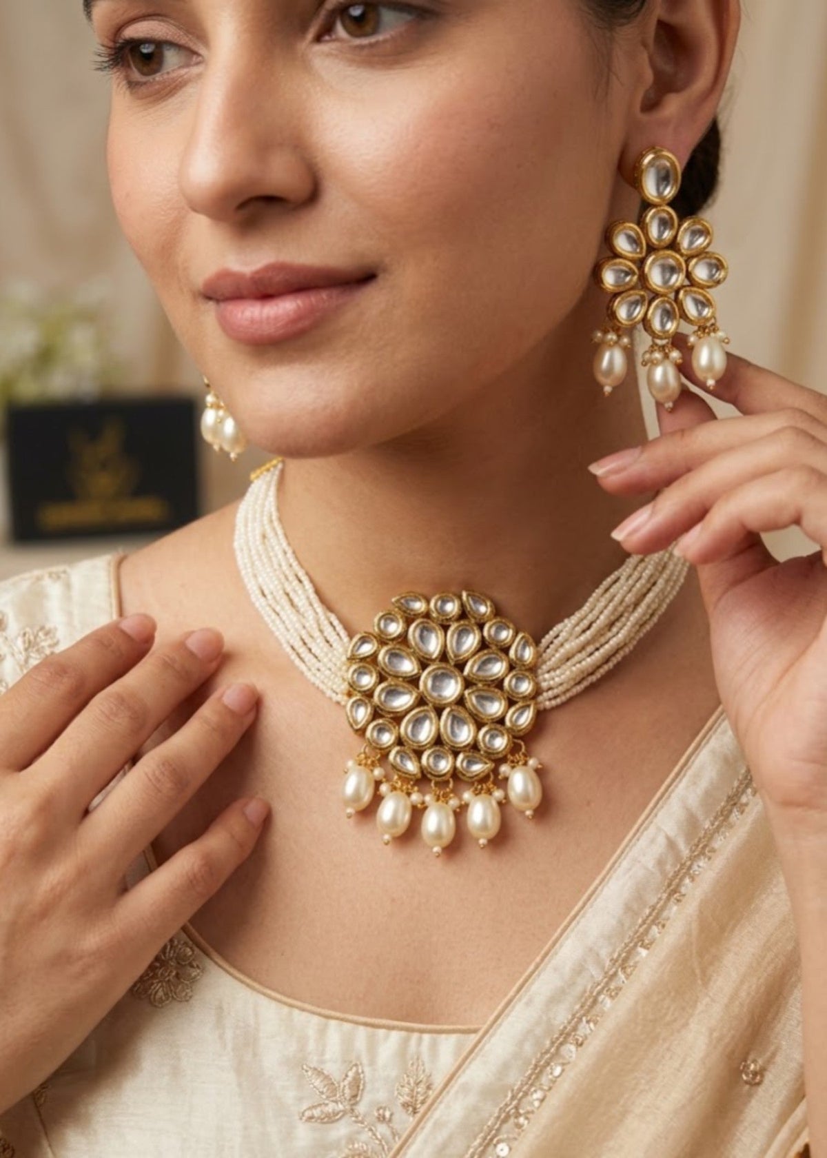 Shop the The Elara Kundan Choker Set from Zarosh Jewel