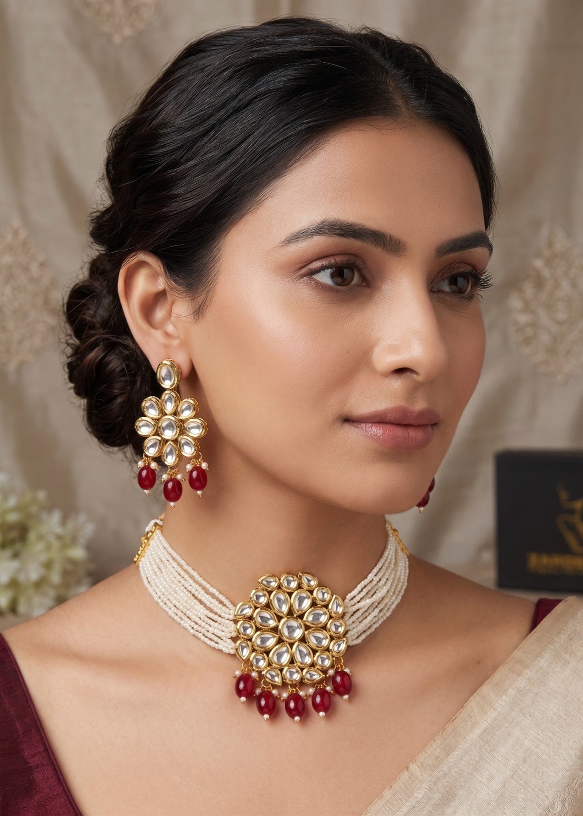 Shop the The Elara Kundan Choker Set from Zarosh Jewel