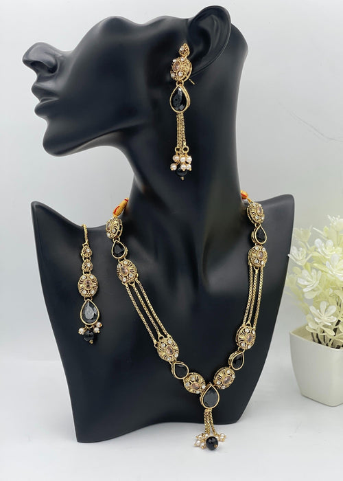 Shop the Velora Majesty Necklace Set from Zarosh Jewel