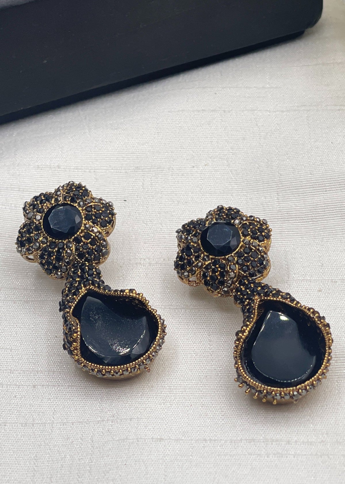 Shop the Wafiya Earring from Zarosh Jewel