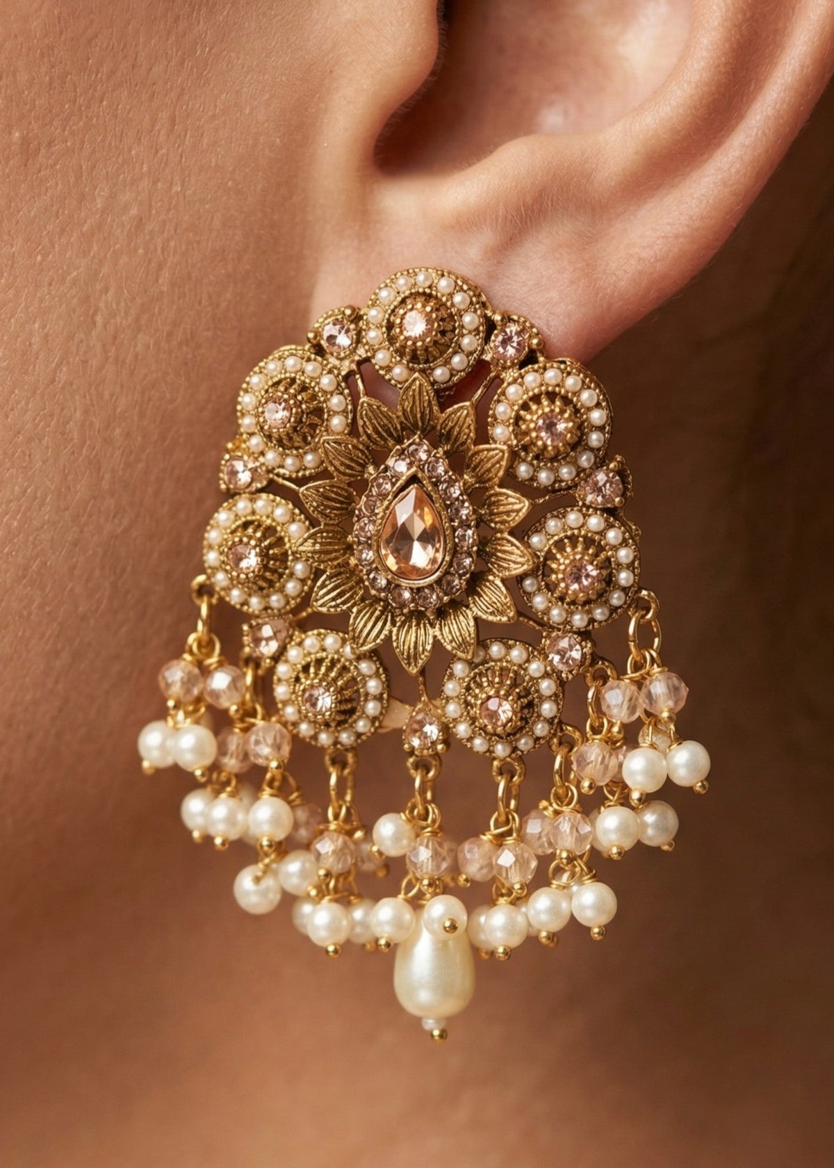Shop the Wajiha Festive Studs from Zarosh Jewel