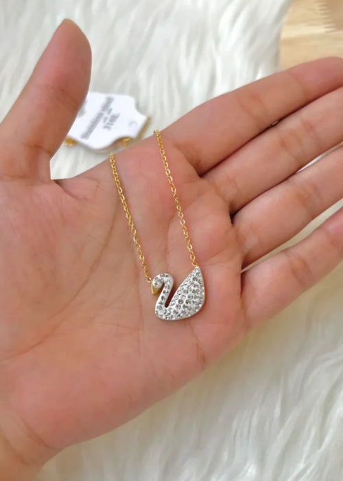 Shop the Wania Necklace Set from Zarosh Jewel