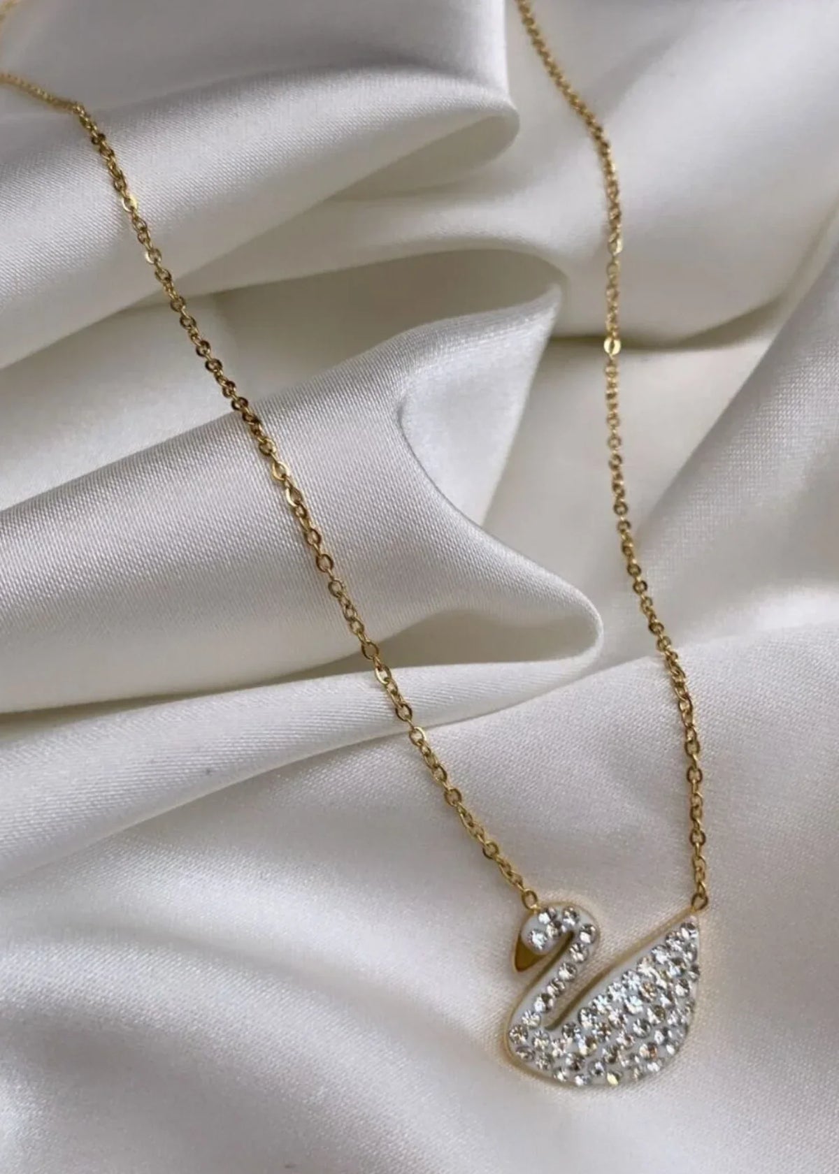 Shop the Wania Necklace Set from Zarosh Jewel