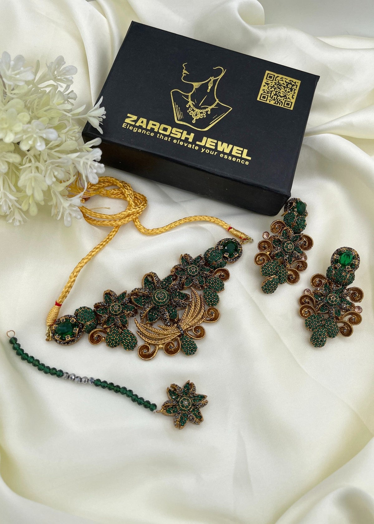 Shop the Warisha Choker Set from Zarosh Jewel