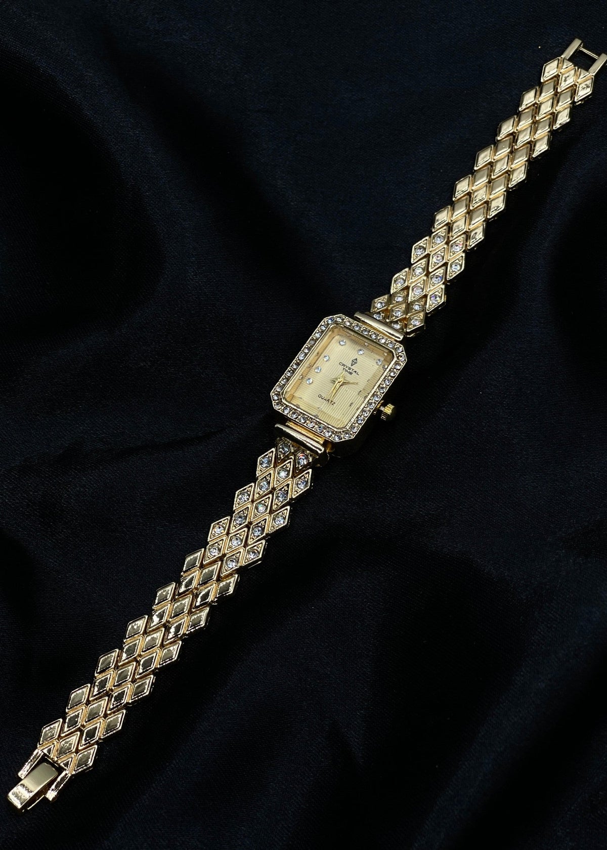 Shop the Women Watch - 0007 from Zarosh Jewel