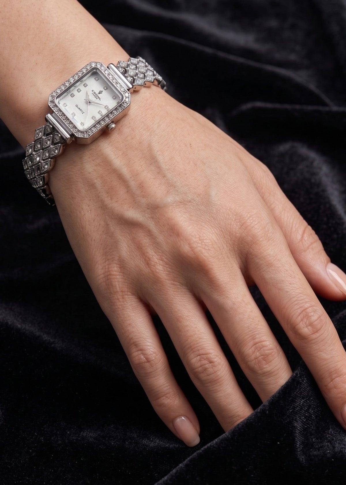 Shop the Women Watch - 0007 from Zarosh Jewel
