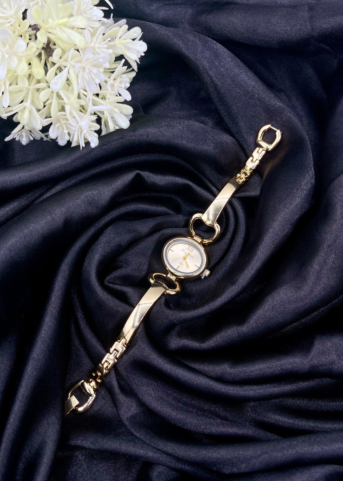 Shop the Women Watch - 0016 from Zarosh Jewel