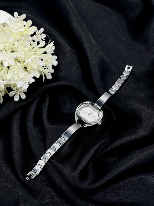 Shop the Women Watch - 0031 from Zarosh Jewel