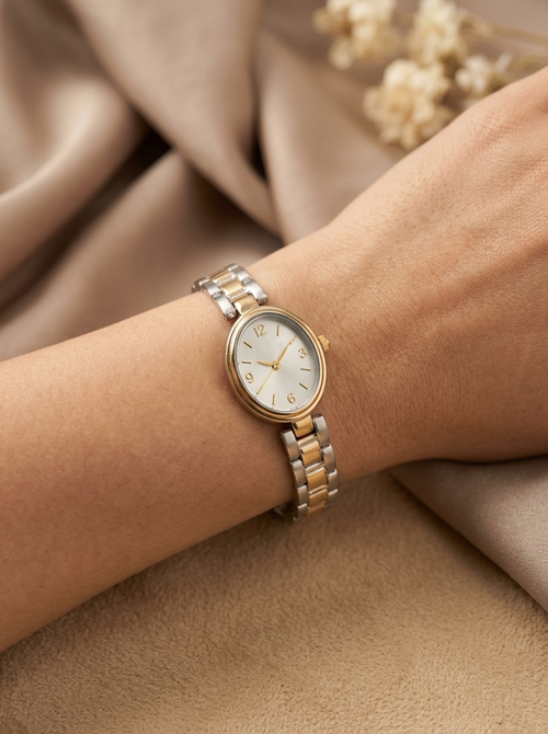 Shop the Women Watch - 0032 from Zarosh Jewel