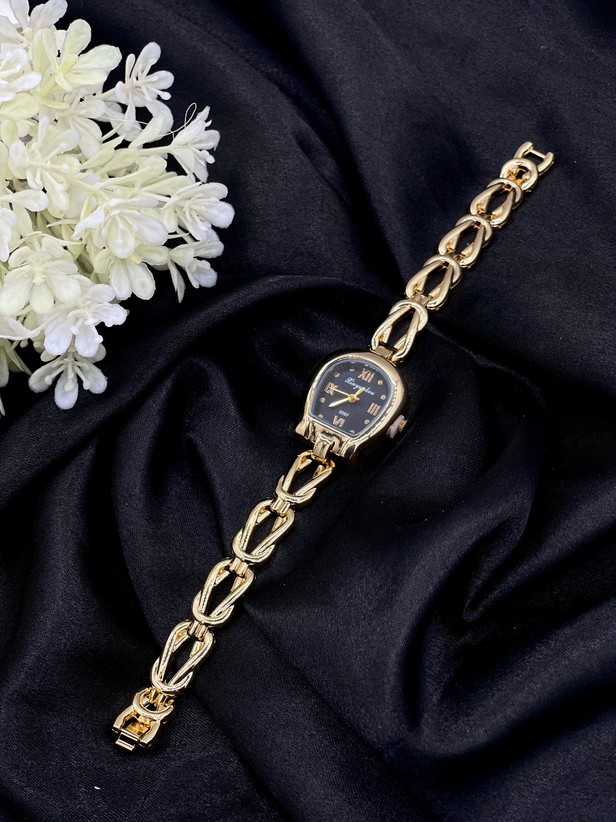 Shop the Women Watch - 0034 from Zarosh Jewel