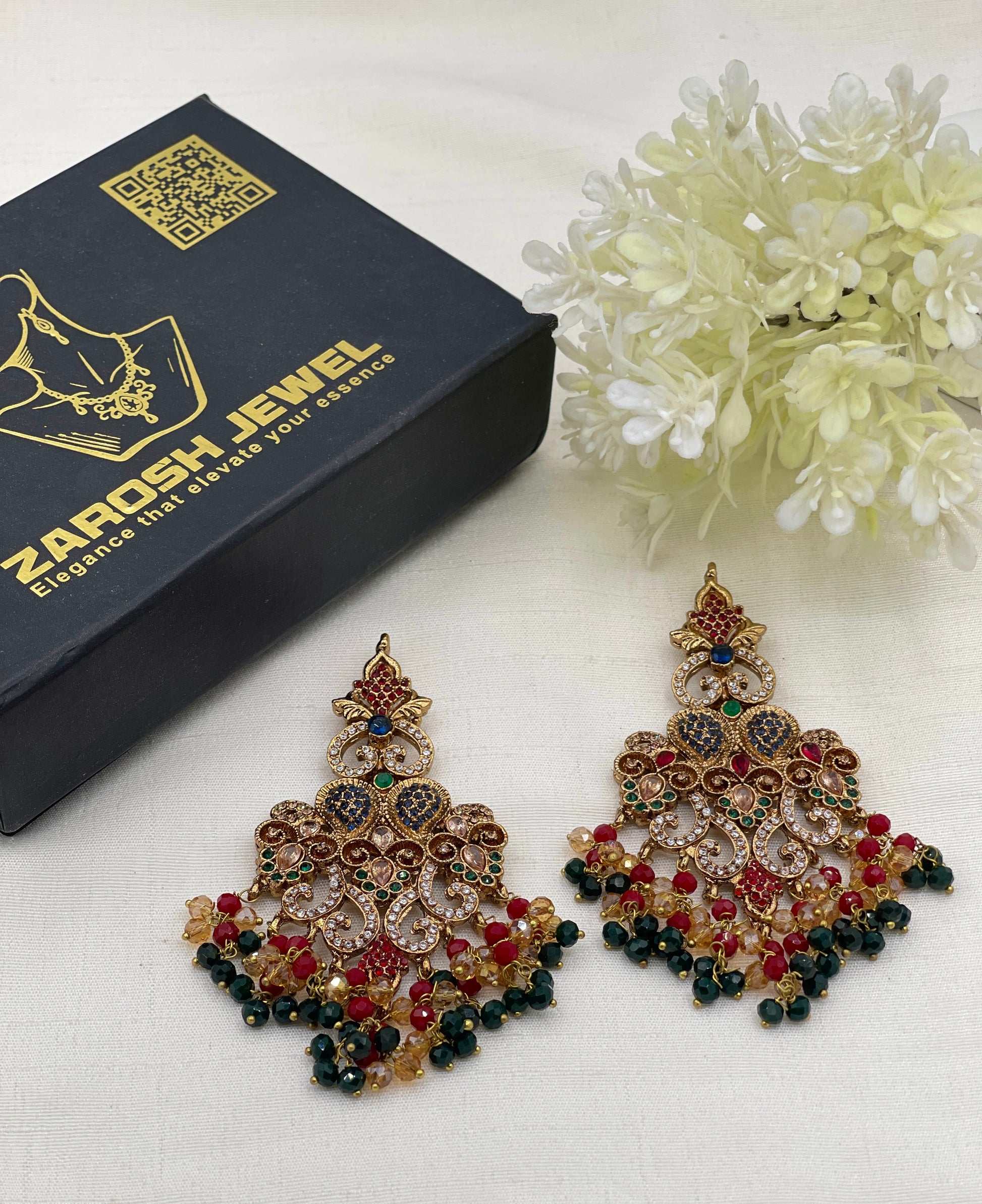 Yashfeen chandelier Earring