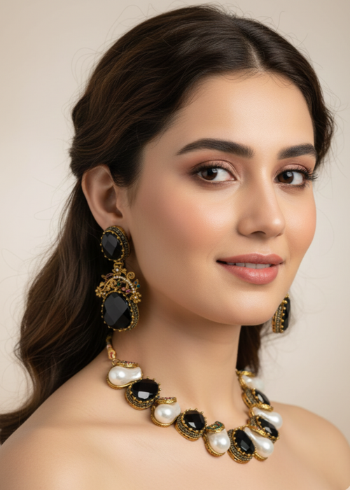 Shop the Zafira Luxe Pearl Choker Set from Zarosh Jewel