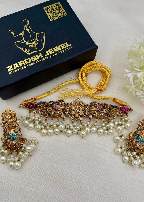 Shop the Zahida Heritage Choker Set from Zarosh Jewel