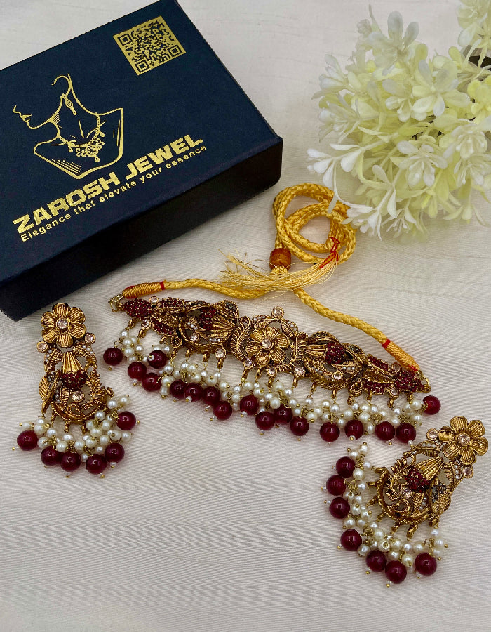 Shop the Zahida Heritage Choker Set from Zarosh Jewel