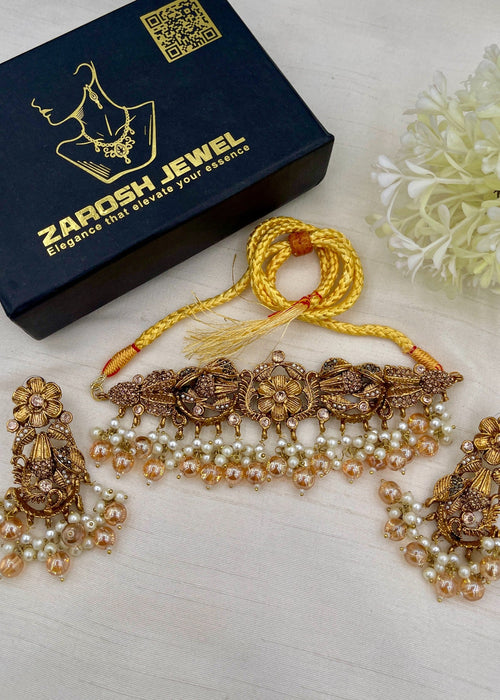 Shop the Zahida Heritage Choker Set from Zarosh Jewel