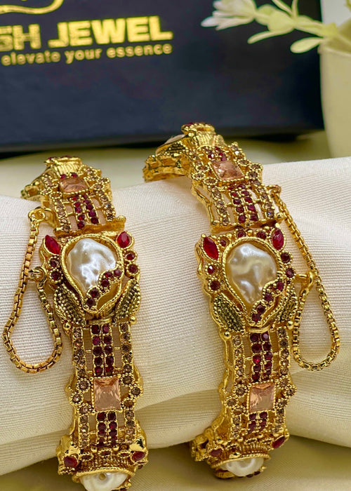 Shop the Zainab Bangle Openable from Zarosh Jewel