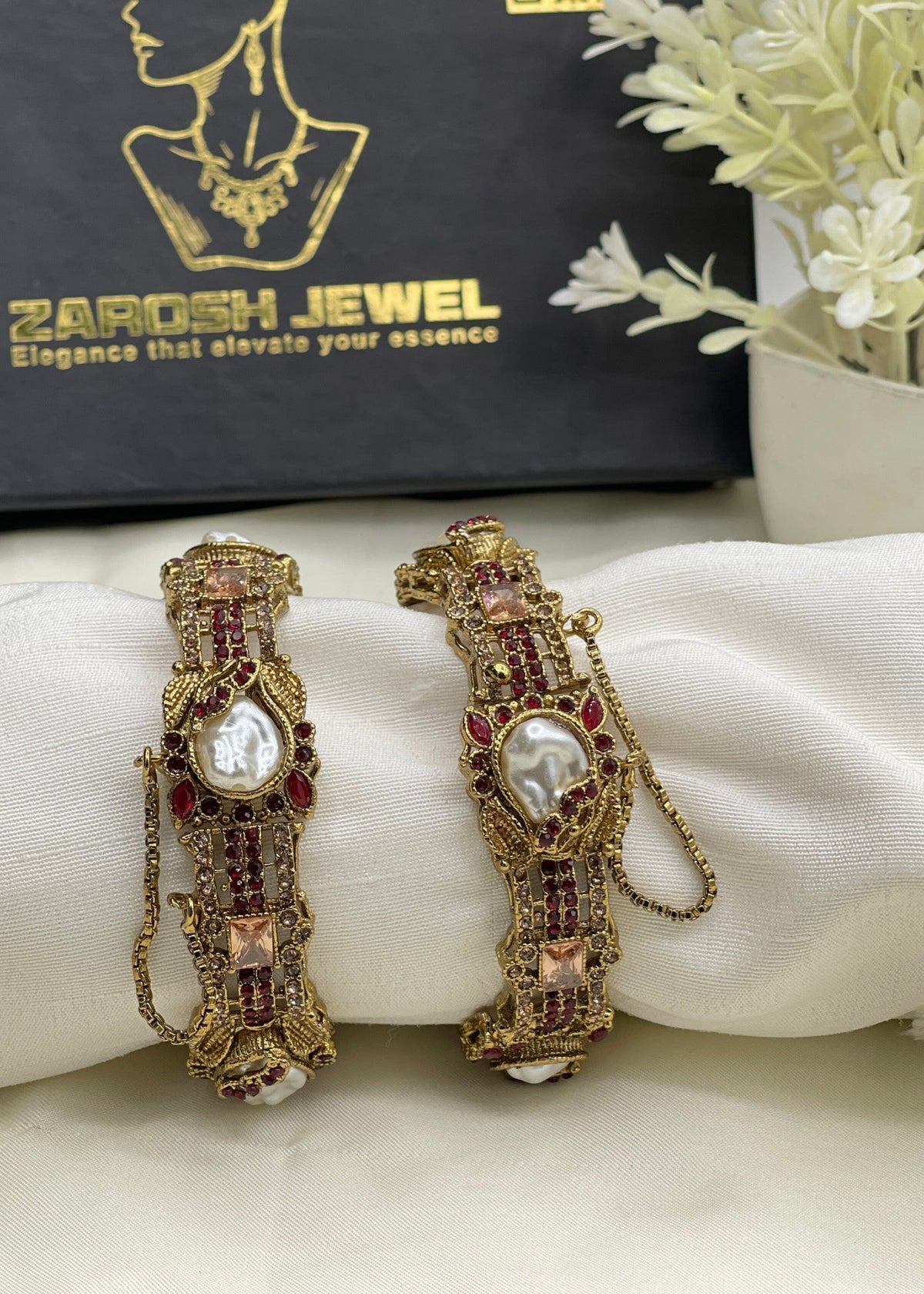 Shop the Zainab Bangle Openable from Zarosh Jewel