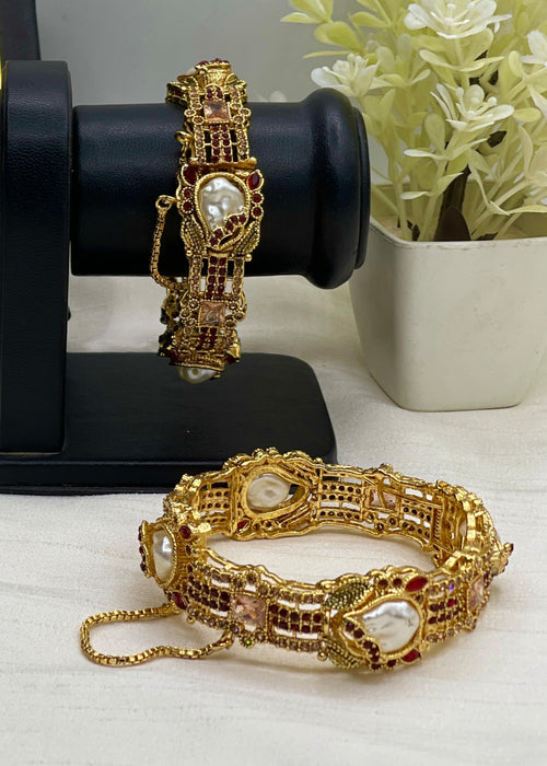 Shop the Zainab Bangle Openable from Zarosh Jewel