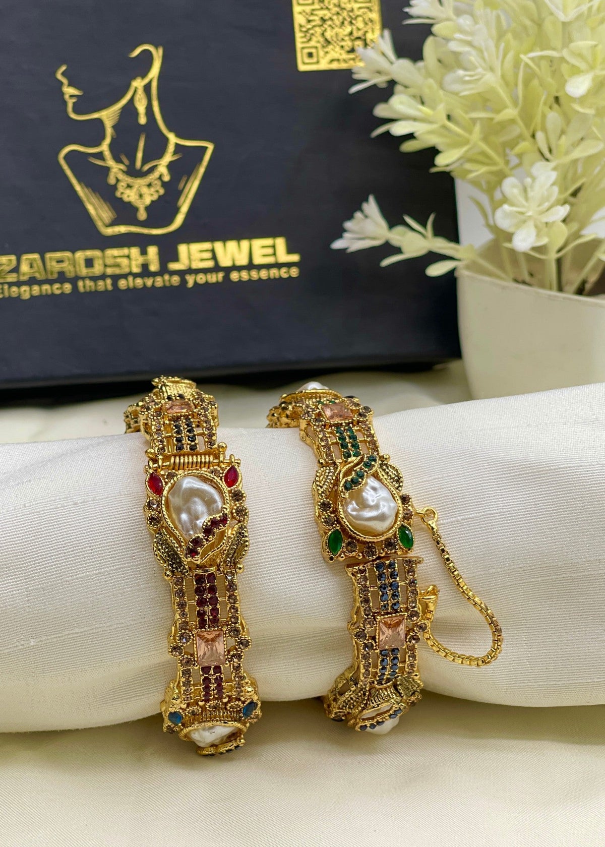 Zainab Bangle Openable by Zarosh Jewel