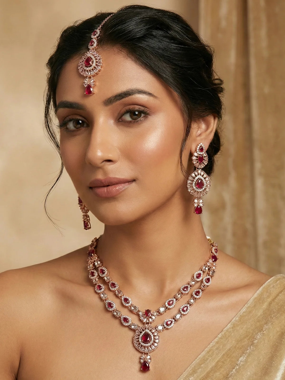 Zaira Heritage Necklace Set