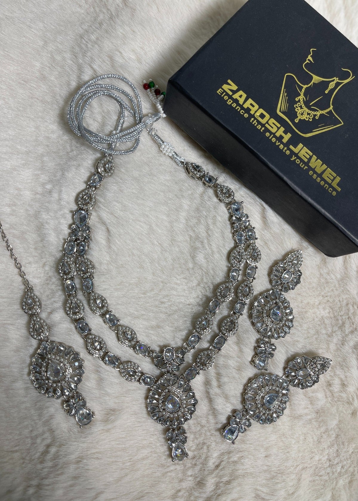 Shop the Zaira Heritage Necklace Set from Zarosh Jewel