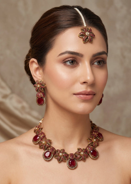 Shop the Zakiya Heritage Choker Set from Zarosh Jewel