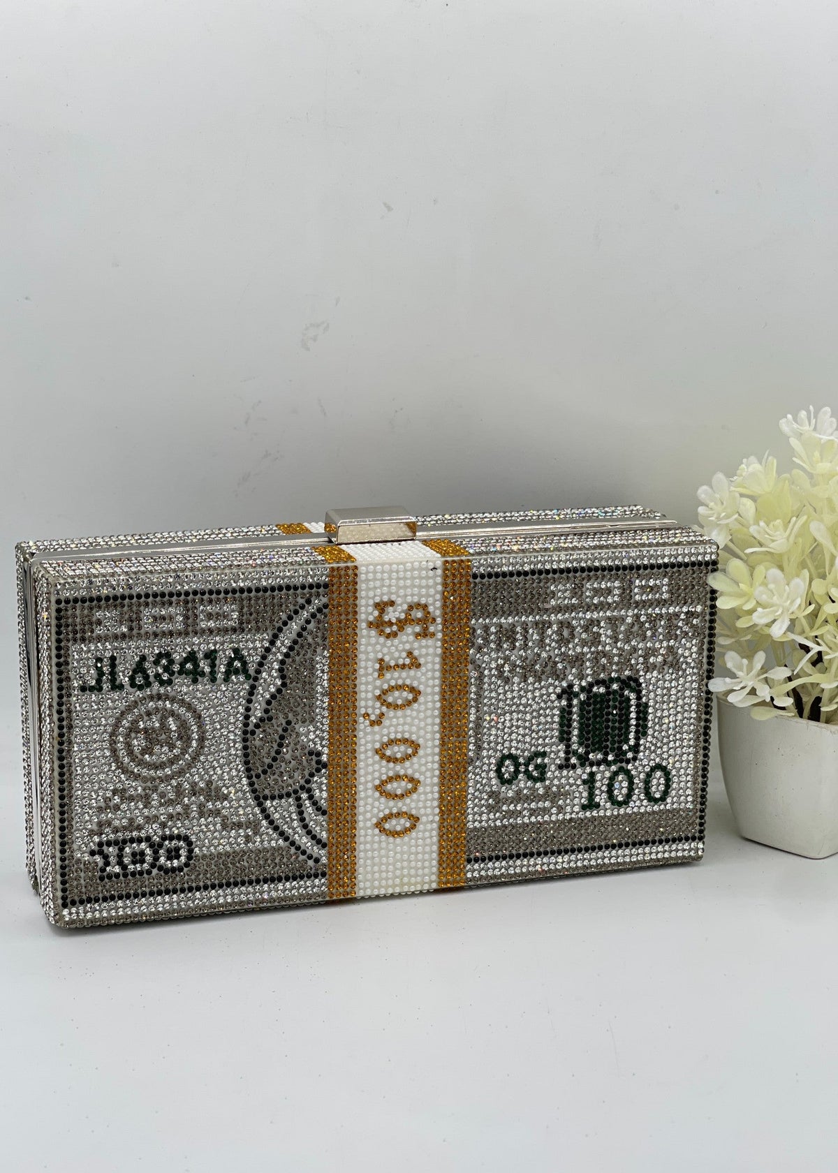 Shop the Zara Luxury Crystal Clutch from Zarosh Jewel
