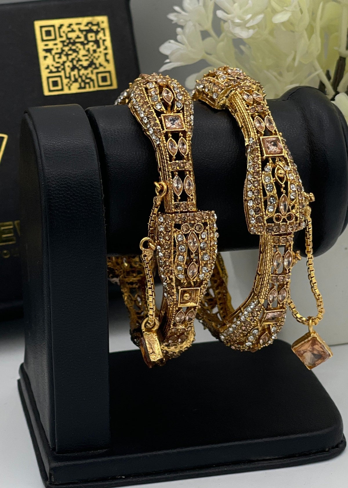 Shop the Zayna Openable Bangles from Zarosh Jewel