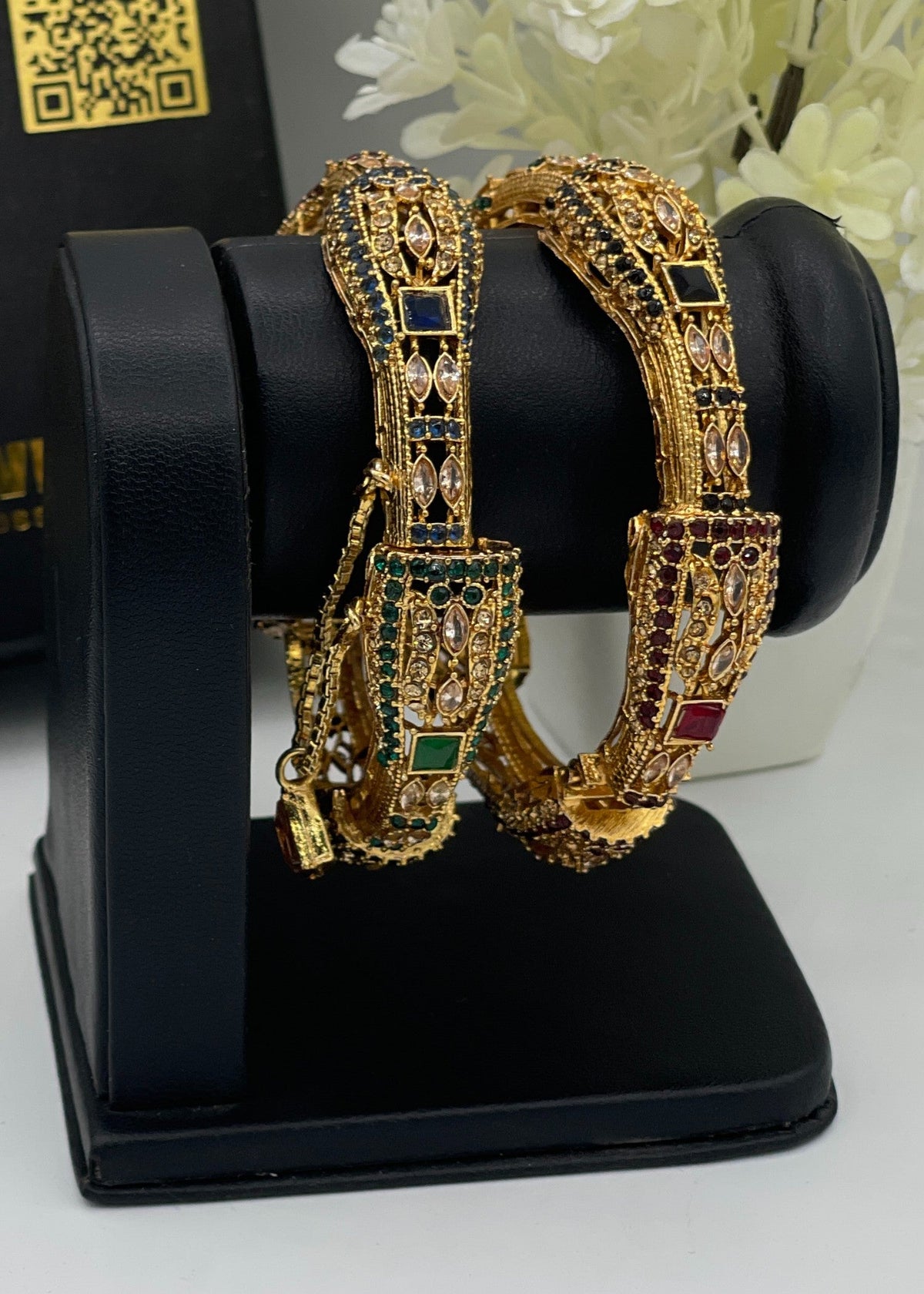 Shop the Zayna Openable Bangles from Zarosh Jewel