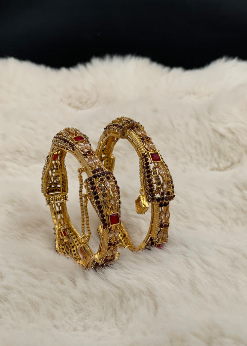 Shop the Zayna Openable Bangles from Zarosh Jewel