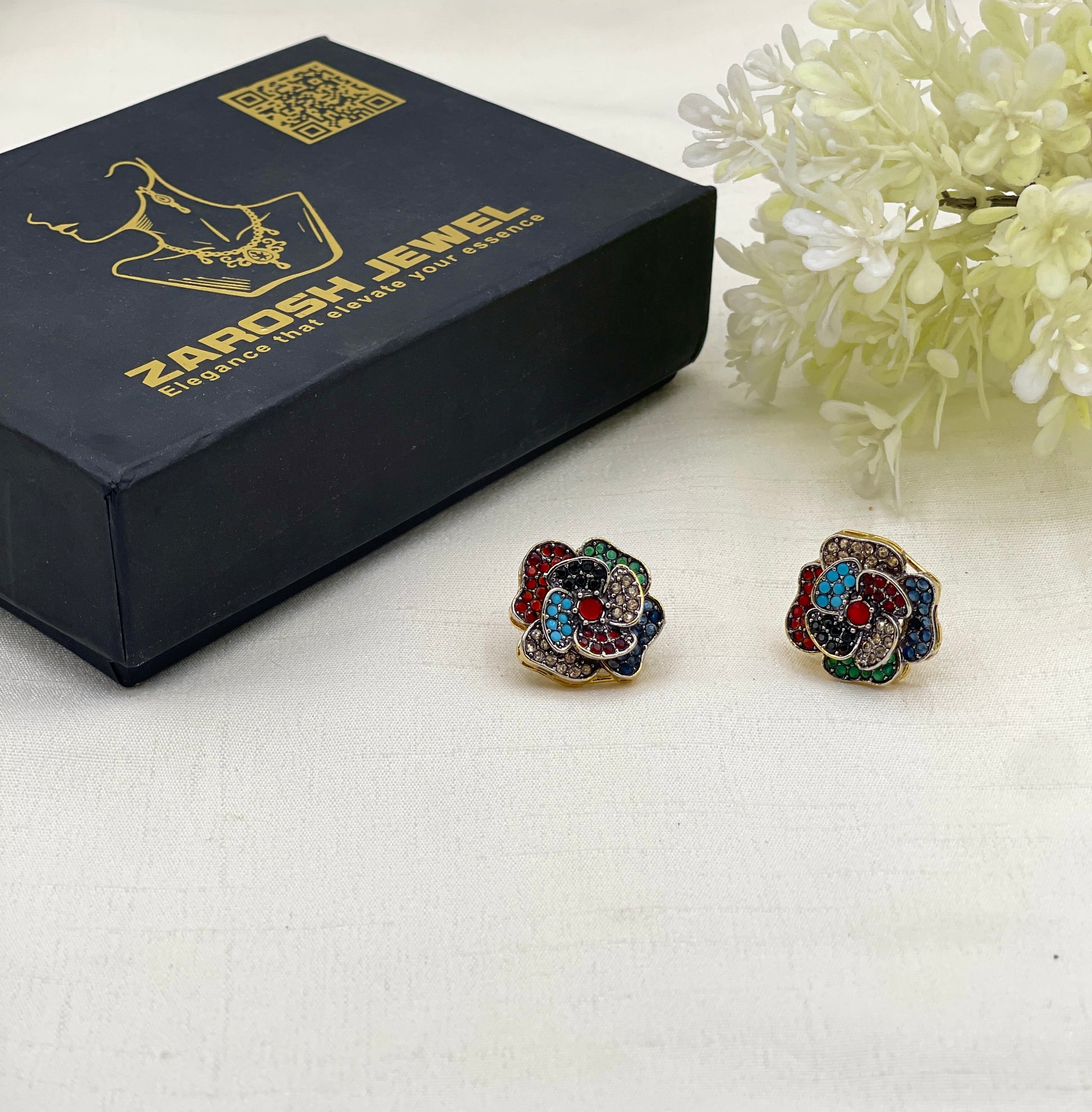 Zaynab Traidational Earring
